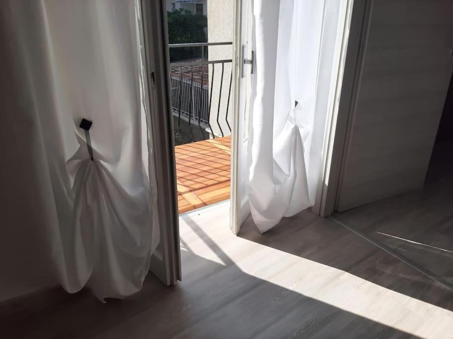 Appartamento Como- Grandate Bagian luar foto
